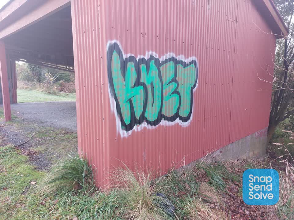 The photograph attached to this graffiti report