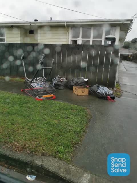 Rubbish/Recycling, a report photo