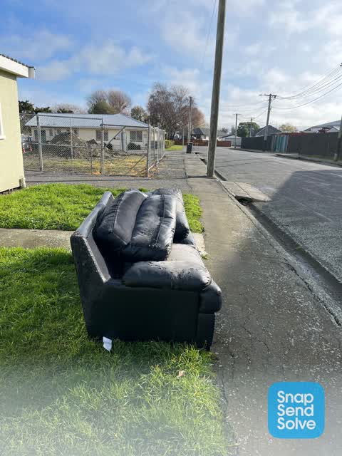 Rubbish/Recycling — a report photo