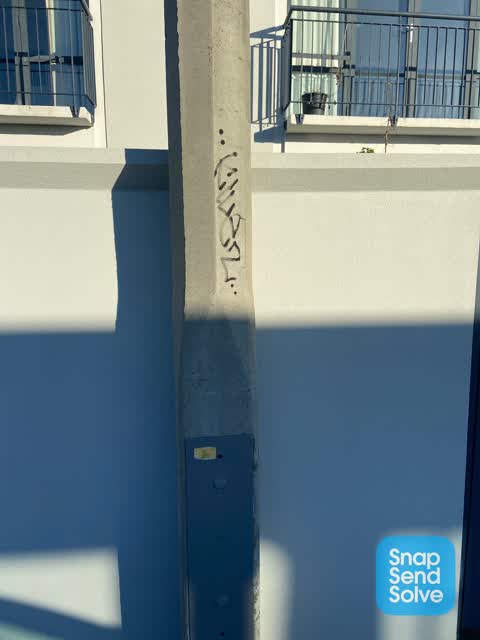 Graffiti, a report photo