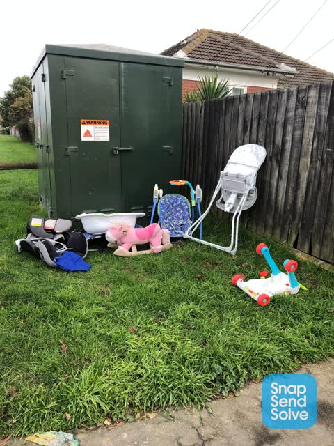 Rubbish/Recycling — a report photo