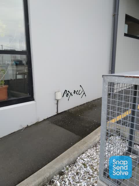 Graffiti, a report photo