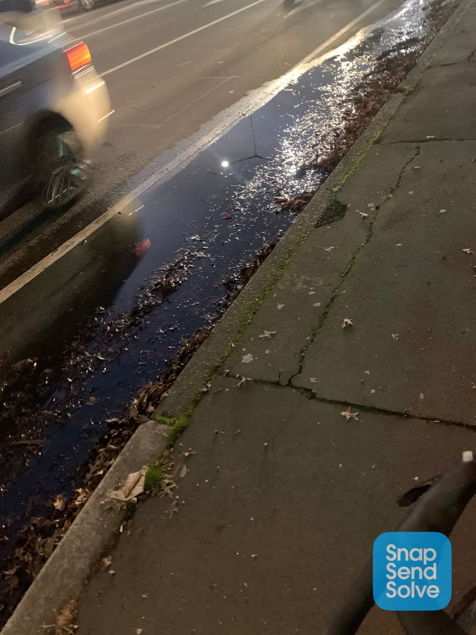 The photograph attached to this roading/streets report