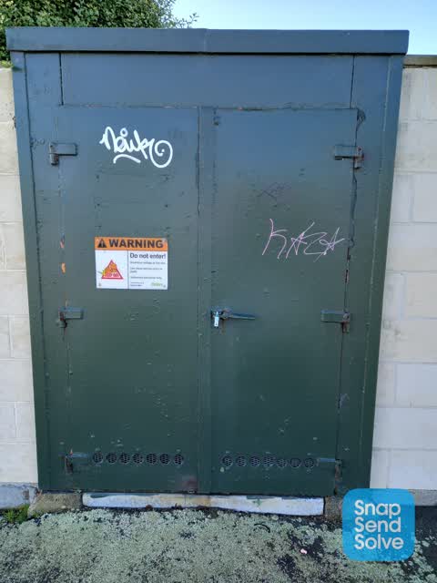 Graffiti, a report photo