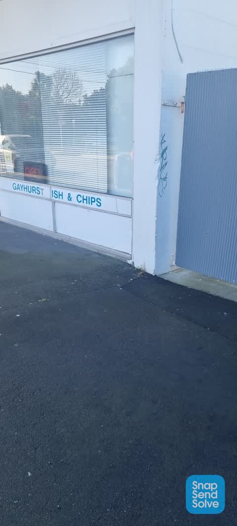 Graffiti, a report photo