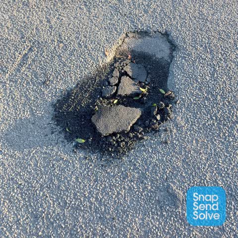 Roading/Streets, a report photo