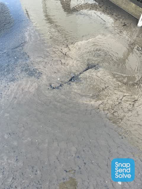 Water Leak, a report photo