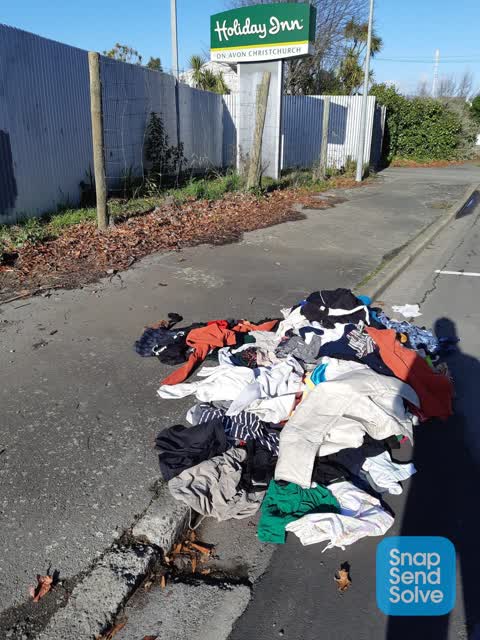 Rubbish/Recycling, a report photo