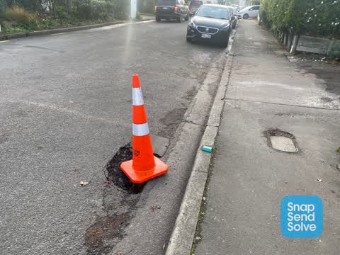 Roading/Streets, a report photo