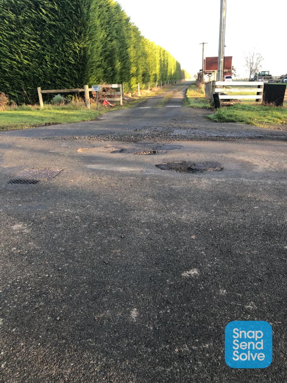 The photograph attached to this roading/streets report