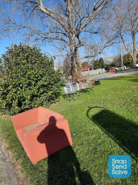 Rubbish/Recycling — a report photo