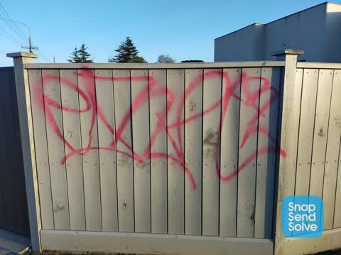 Graffiti, a report photo