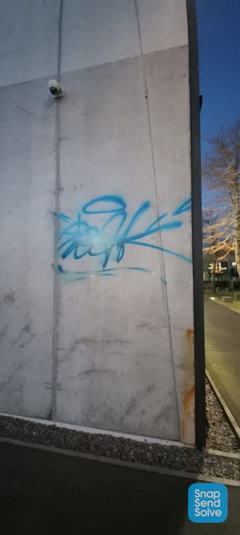 Graffiti, a report photo