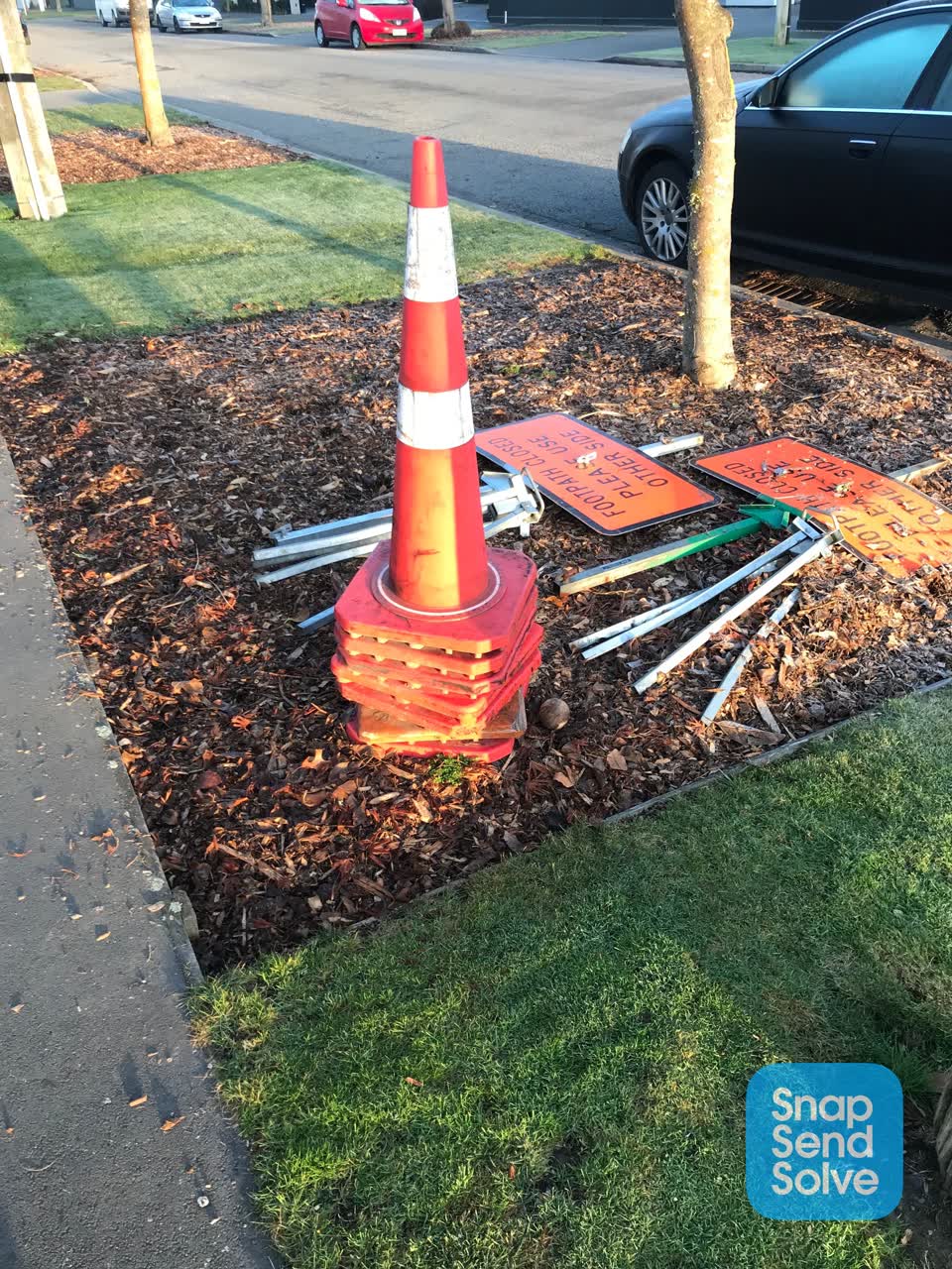The photograph attached to this roading/streets report