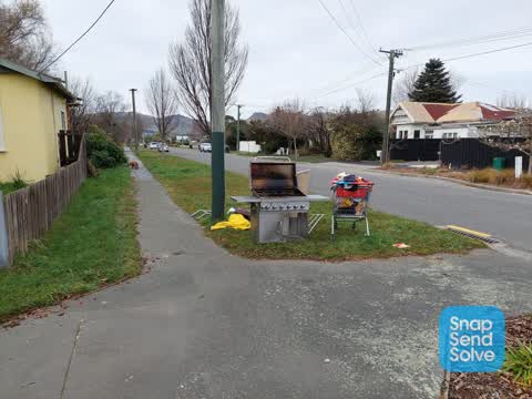 Rubbish/Recycling, a report photo