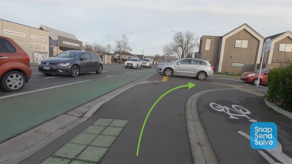 The photograph attached to this roading/streets report
