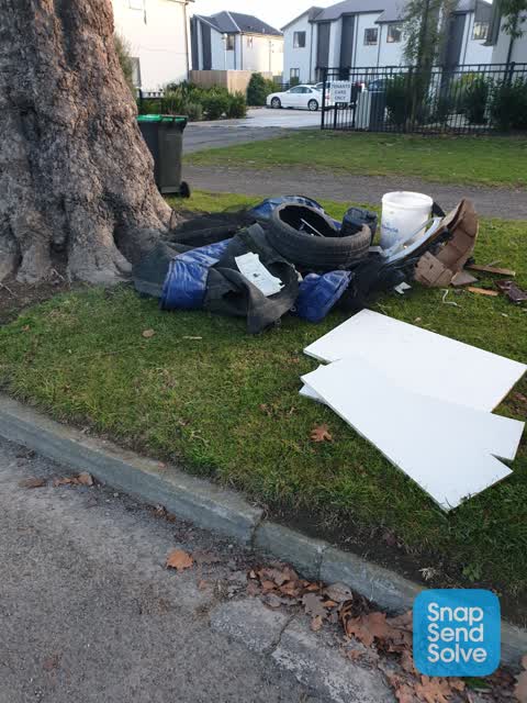 Rubbish/Recycling — a report photo