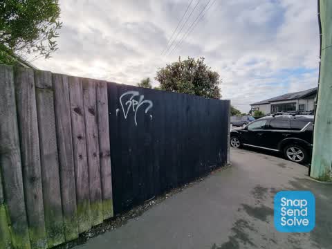 Graffiti, a report photo