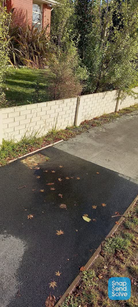 Water Leak, a report photo