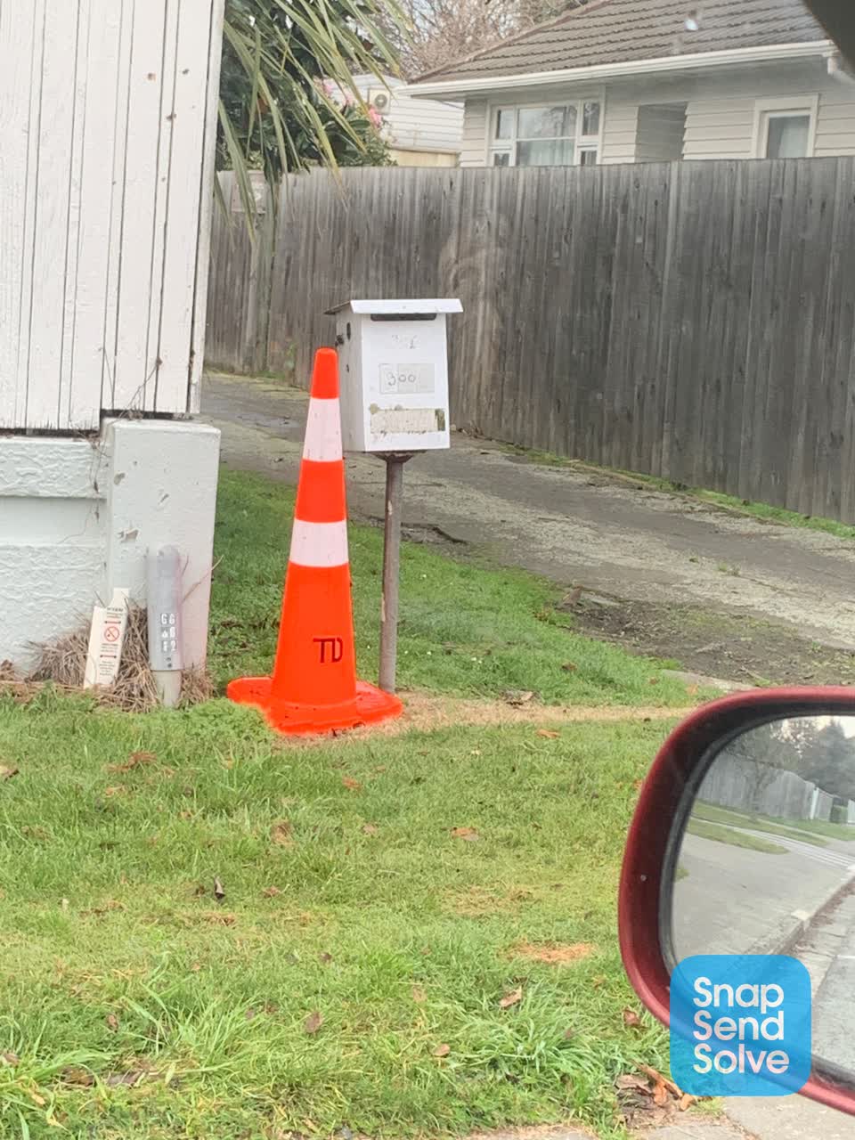 The photograph attached to this roading/streets report