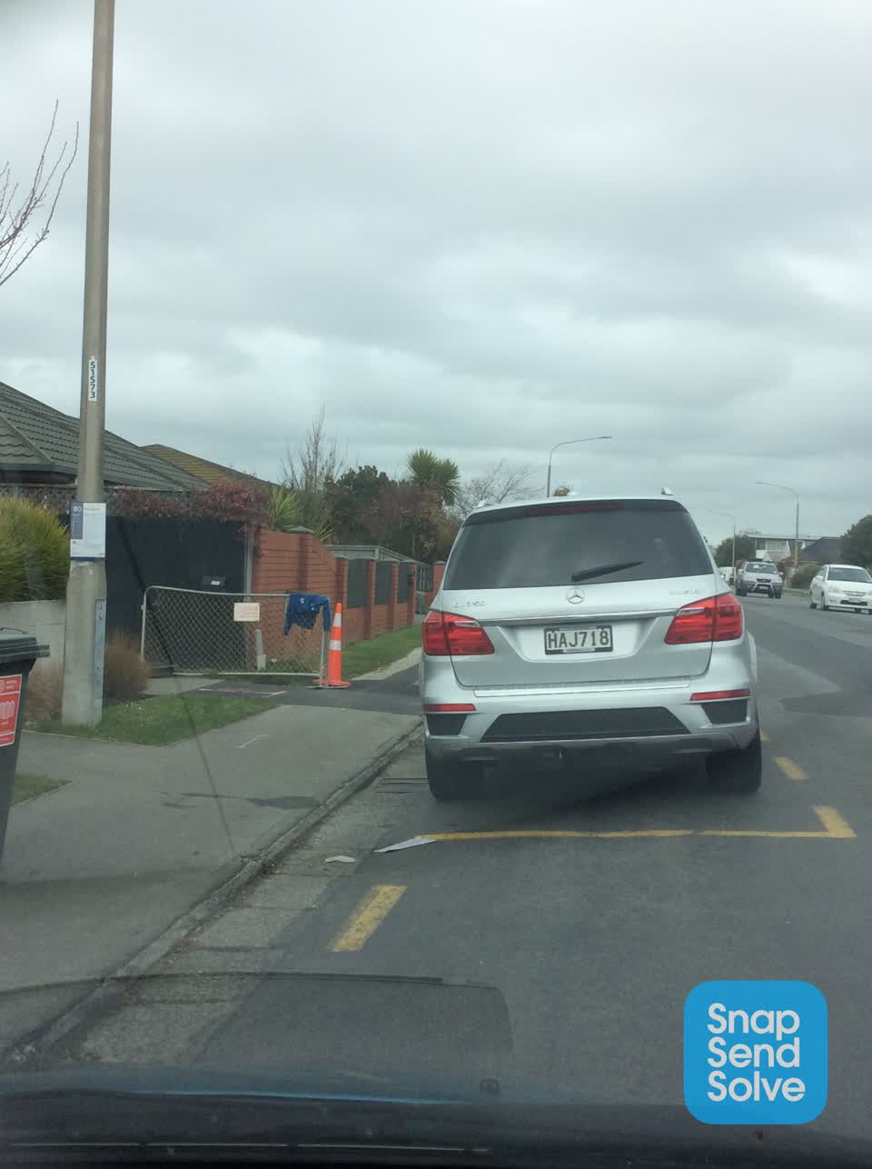 The photograph attached to this roading/streets report