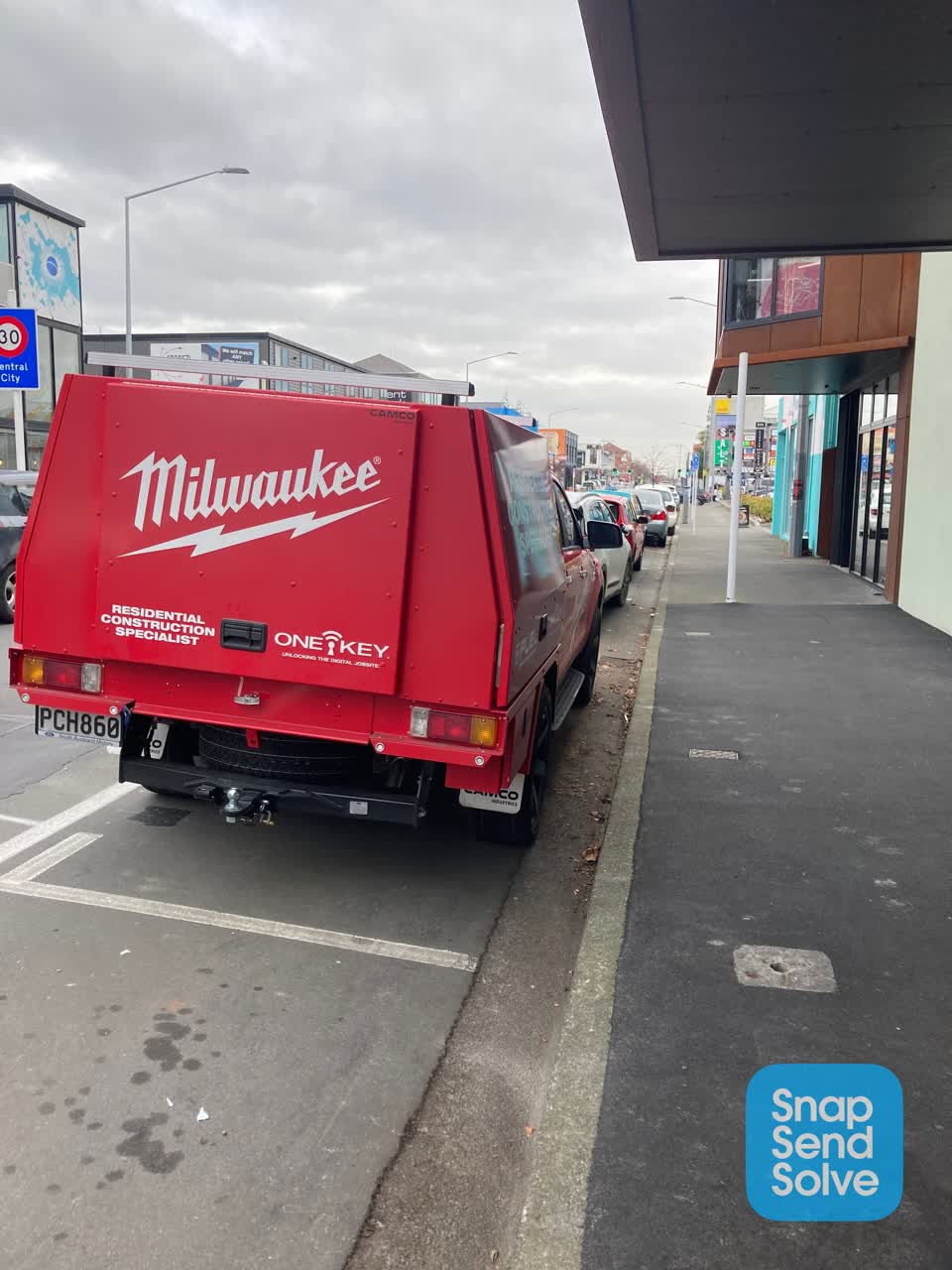 The photograph attached to this roading/streets report