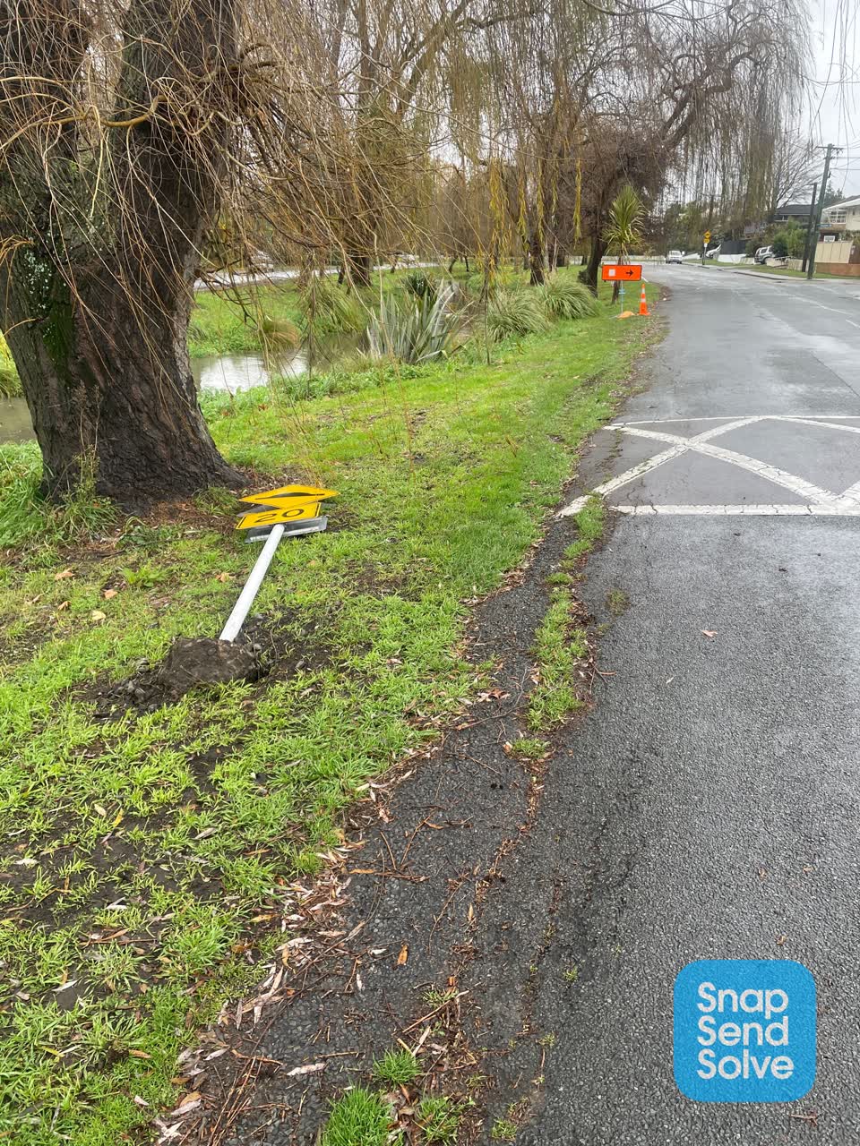 The photograph attached to this roading/streets report