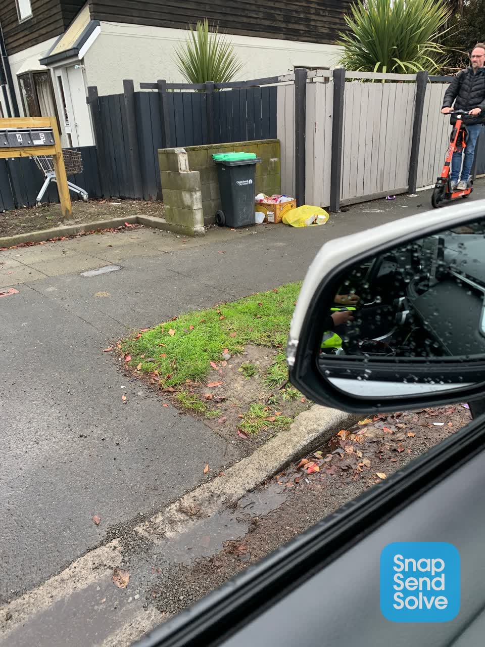 The photograph attached to this rubbish/recycling report