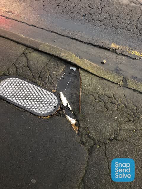 Roading/Streets, a report photo