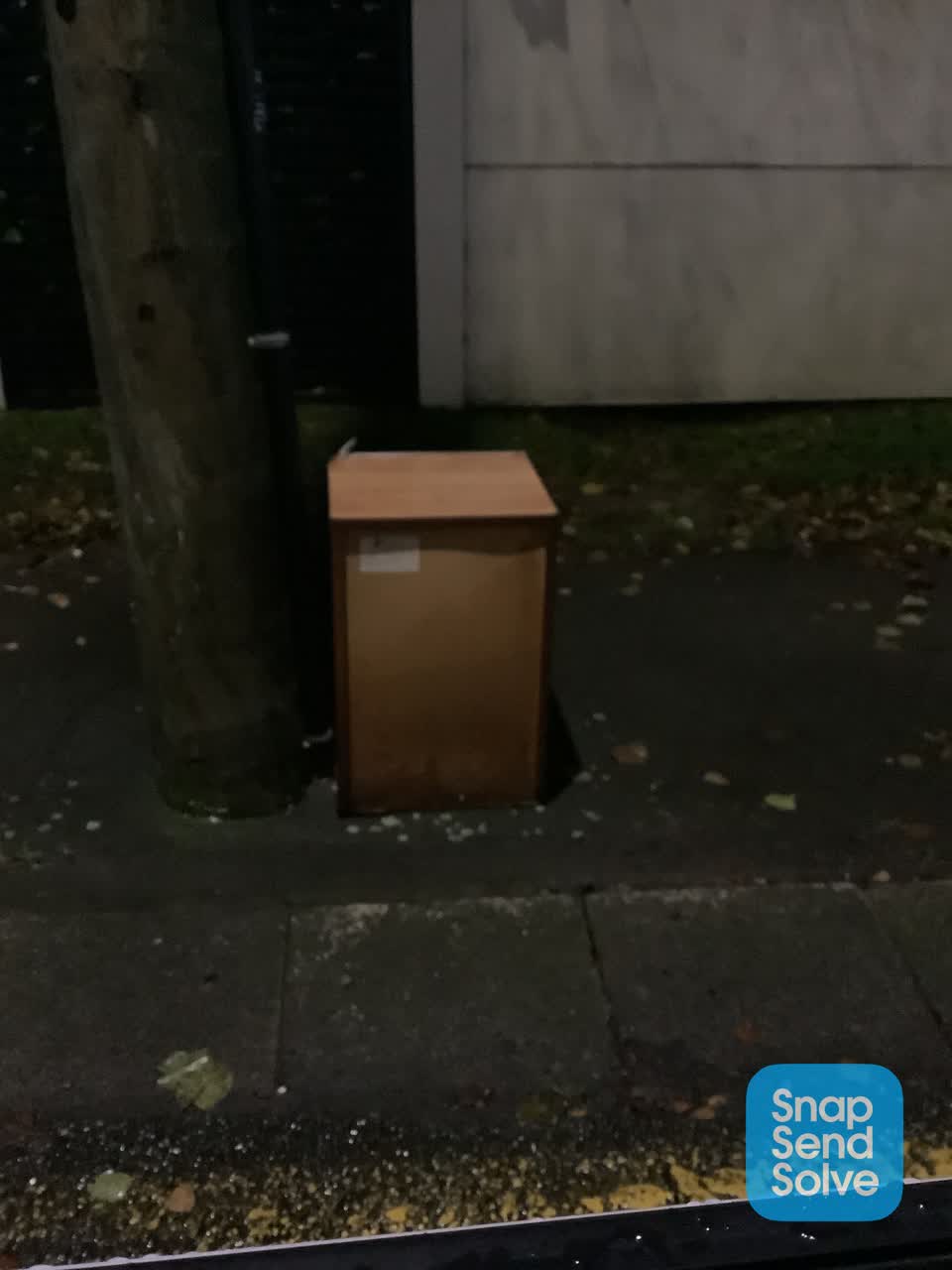 The photograph attached to this rubbish/recycling report