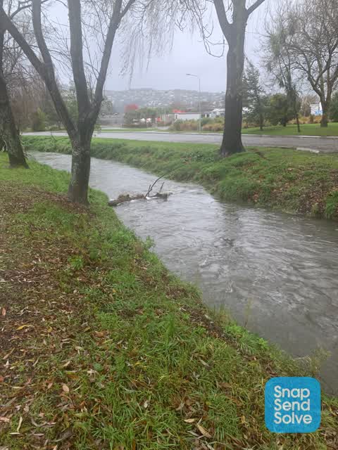 Flooding, a report photo