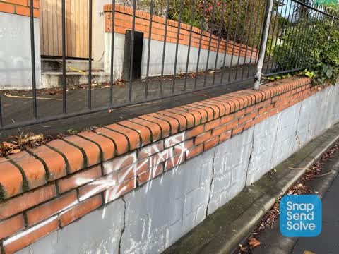 Graffiti — a report photo
