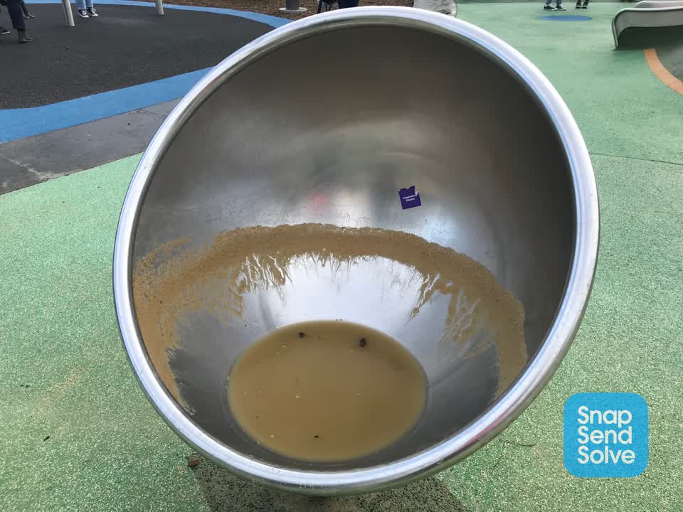 The photograph attached to this parks report