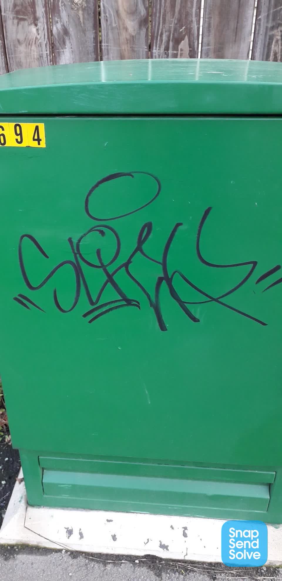 The photograph attached to this graffiti report