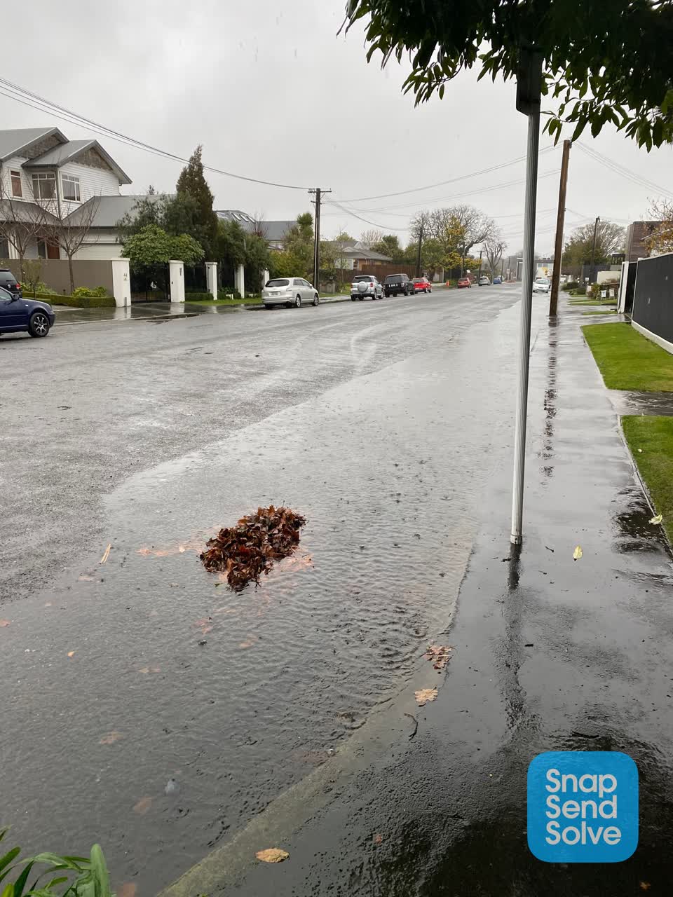 The photograph attached to this roading/streets report
