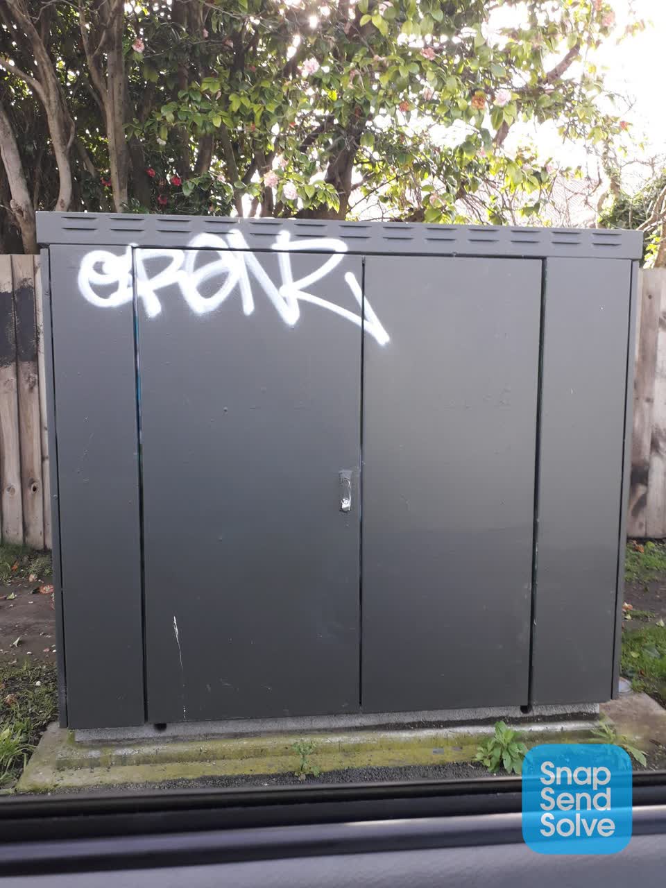 The photograph attached to this graffiti report