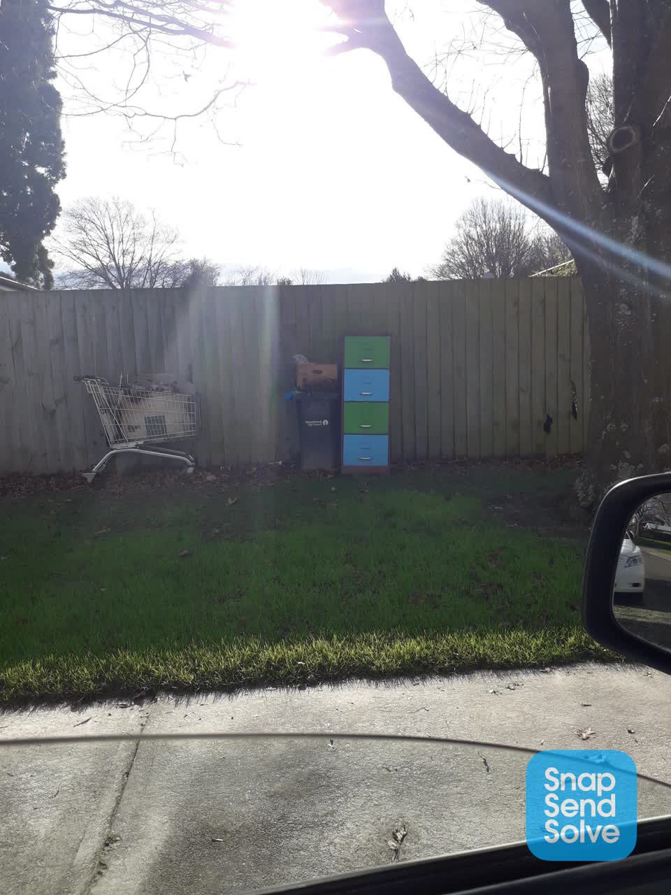The photograph attached to this rubbish/recycling report