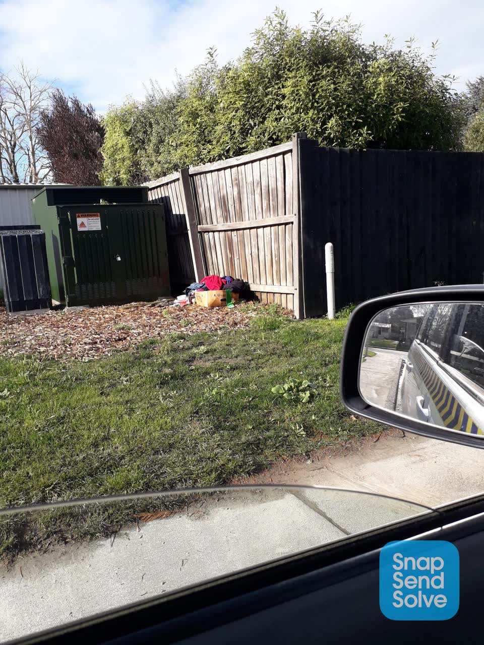 The photograph attached to this rubbish/recycling report