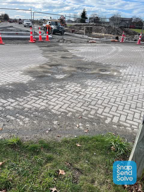 Roading/Streets, a report photo