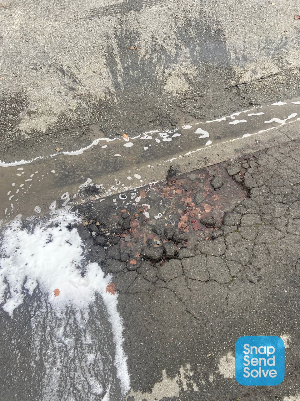 The photograph attached to this roading/streets report