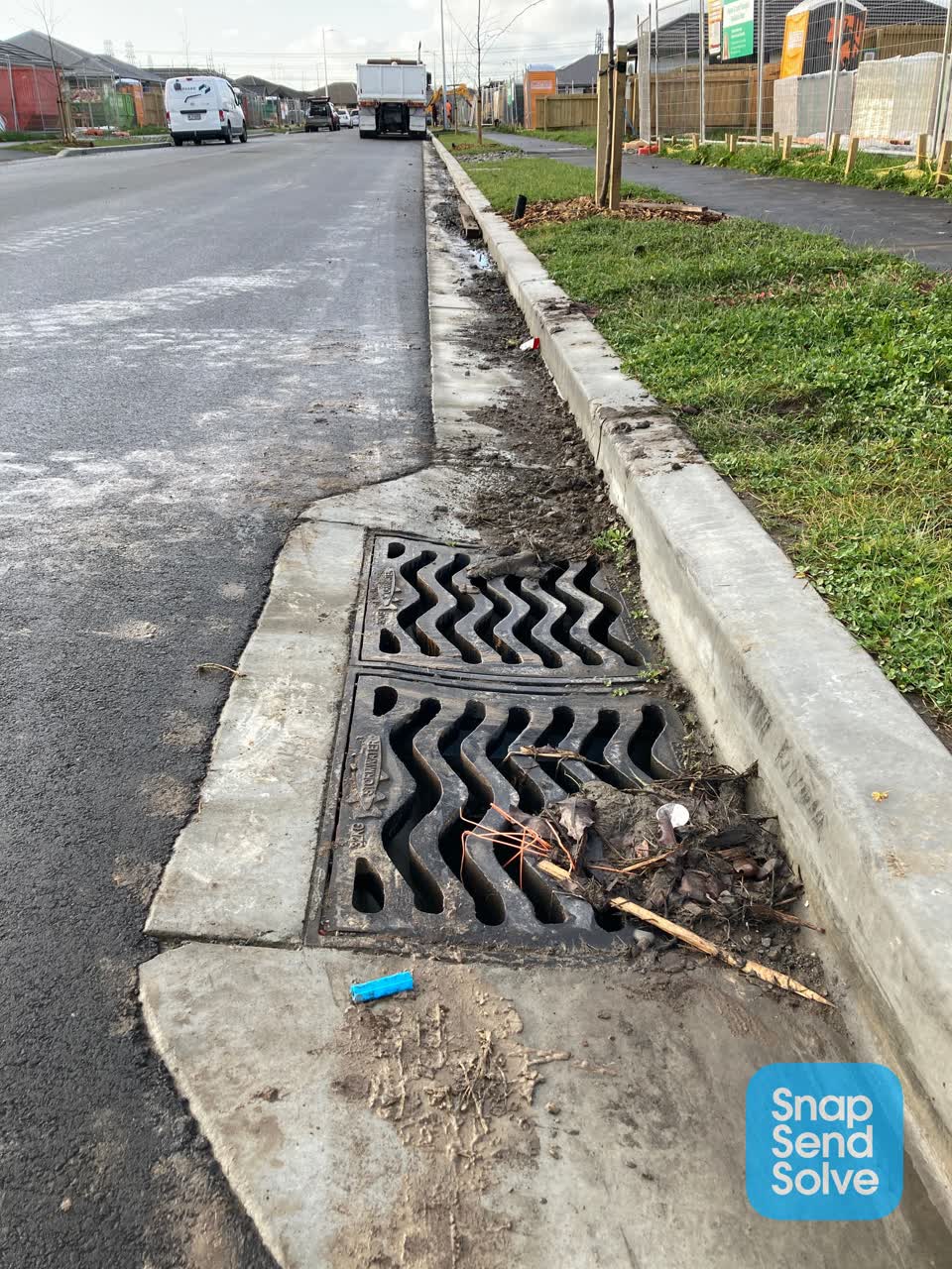 The photograph attached to this roading/streets report
