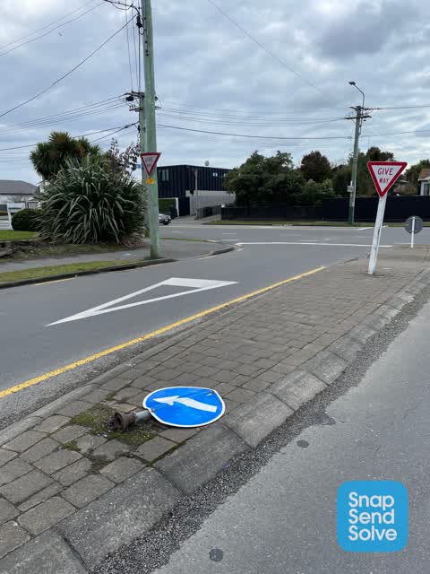 Roading/Streets, a report photo