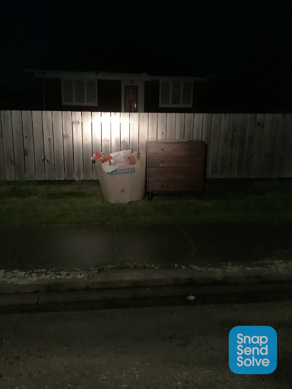 The photograph attached to this rubbish/recycling report