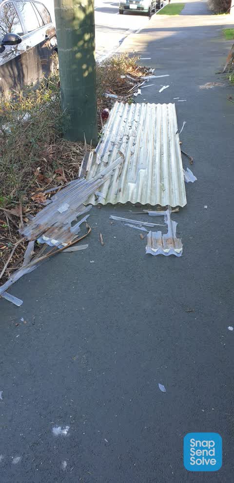 Rubbish/Recycling, a report photo