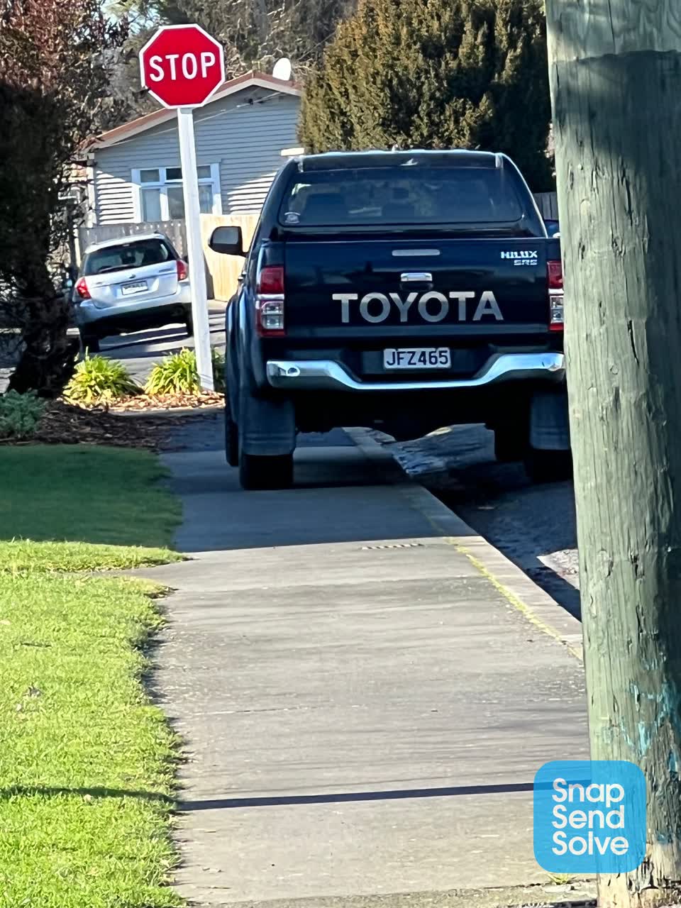 The photograph attached to this roading/streets report