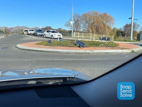 Roading/Streets, a report photo