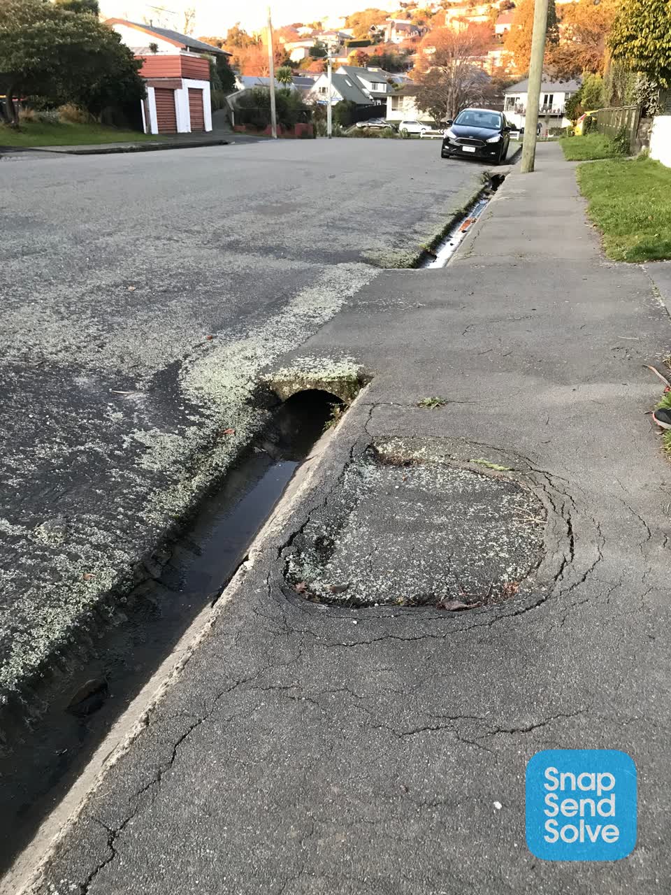 The photograph attached to this roading/streets report