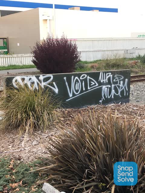 Graffiti, a report photo