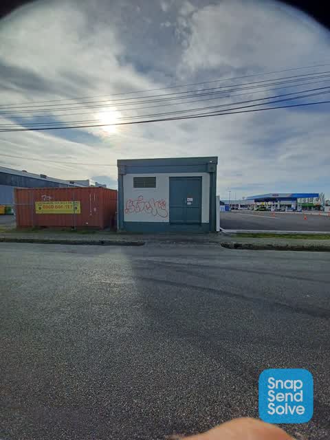 Graffiti, a report photo
