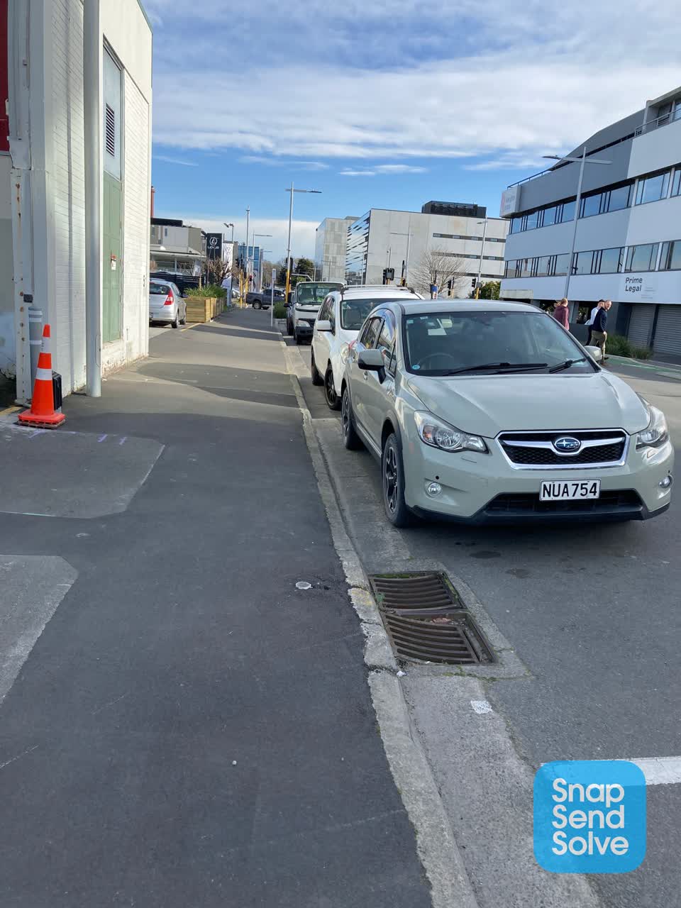 The photograph attached to this roading/streets report